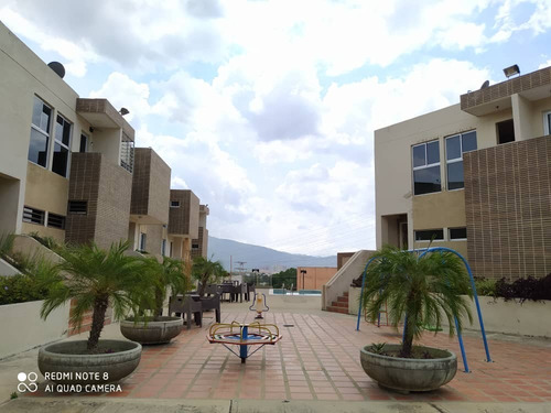 Imagen 3 de 14 de Town House Obra Gris En Altos De Aricagua, Rincon Mañongo, Carlos Tona, 04129305244, Cod: Foth-314