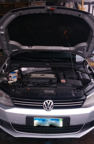 Volkswagen Jetta 2.0 Tsi Highline 4p
