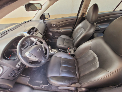 Nissan Versa 1.6 16v Sl Unique Aut. 4p