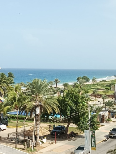 Apartamento En Alquiler Fijo, Blue Bay Playa Moreno. Pampat