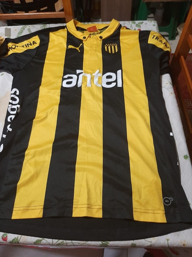 Camiseta De Fútbol De Peñarol N° 10 De Diego Forlan Original