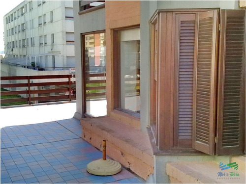 Imagen 16 de 21 de Apartamento De 2 Dormitorios Con Piscina En Peninsula, Punta Del Este - Punta Del Este Peninsula