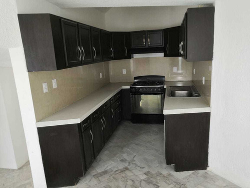 Imagen 8 de 14 de ¡casa Con Bungalow. A 3 Minutos Del Zócalo!