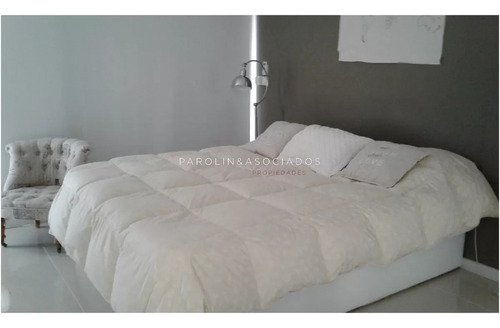 Apartamento De 3 Dormitorios En Venta En Icon Brava Tower, Punta Del Este.