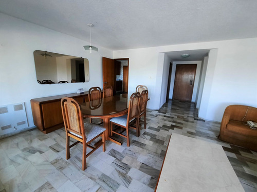 Apartamento En Venta, Roosevelt, 3 Dormitorios / Ie2 - 1488 (ref: Iea-1488)