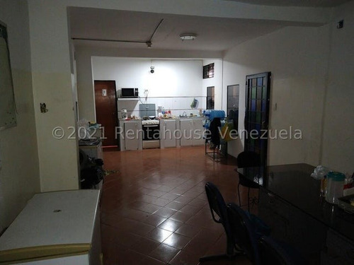 Imagen 16 de 30 de ¿? !! Ajlópez !! Oportunidad !! Edificio Comercial !! En Venta Centro-oeste Barquisimeto Lara, Venezuela , Código Rah 23-18919 $ 180000 4 Baños 381 M²