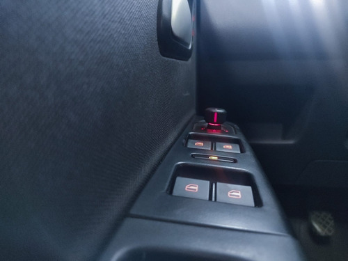Imagem 12 de 15 de Volkswagen Fox 1.0 Tec (flex) 4p