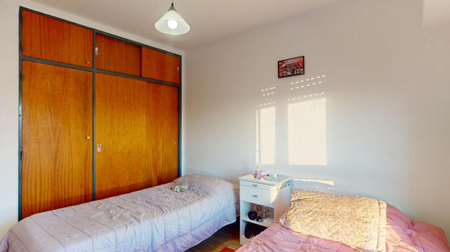 65 Entre 28 Y 29 La Plata - Departamento De Dos Dormitorios Con Cochera En Venta