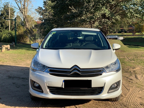 Imagen 8 de 15 de Citroen C4 Lounge 1.6 Thp Feel Pack 2016