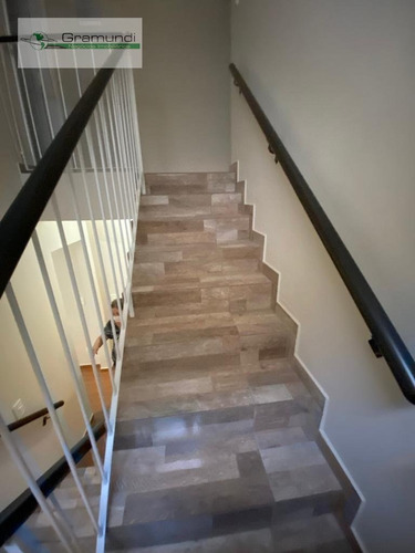 Casa Sobrado Para Venda, 3 Dormitório(s), 120.0m² - 5766