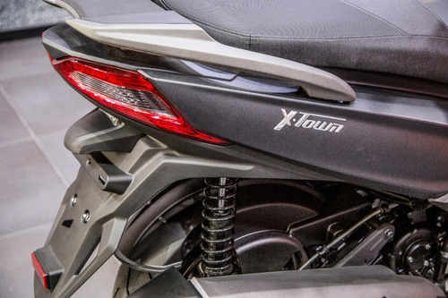 Kymco Xtown 250 Lidermoto Scooters