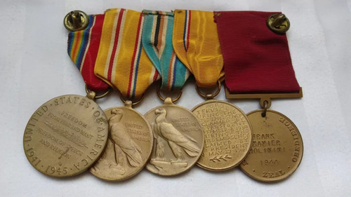 Lote De Medallas Y Documentos Xavier Molinini U.s. Navy Sgm.