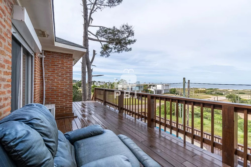 Casa En Venta Ocean Park - Ref : Pbi13755