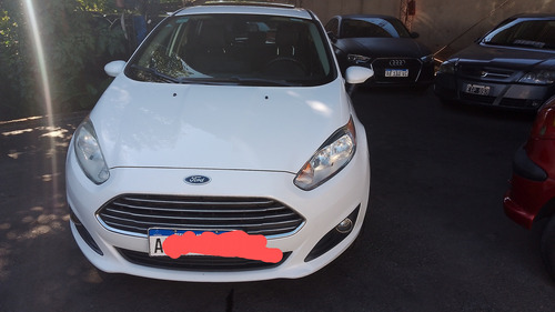 Ford Fiesta Kinetic 1.6 Titanium Powershift 120cv