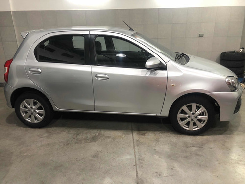 Toyota Etios 1.5 Xs 2017