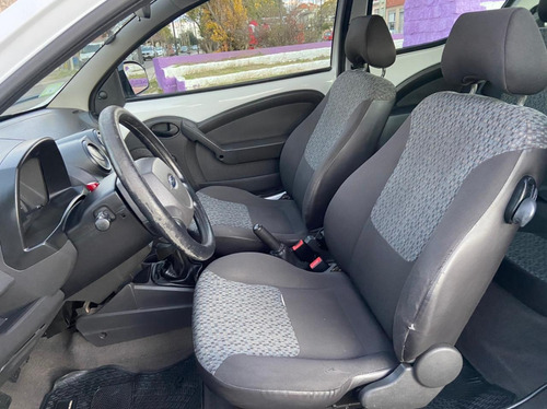 Imagen 9 de 14 de Ford Ka 2013 1.0 Fly Viral 63cv