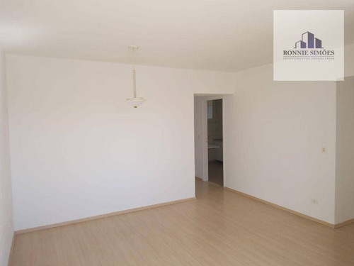Imagem 7 de 30 de Apartamento Para Alugar Em Moema, Avenida Jurucê, 511, Edifício Capri, 3 Dormitórios, 72 M², 1 Sala Ampla, 2 Banheiros, Prédio Com Piscina. - Ap0428