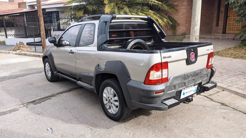 Imagen 9 de 14 de Fiat Strada 2014 1.6 Adventure Cd Capota Pk Seg