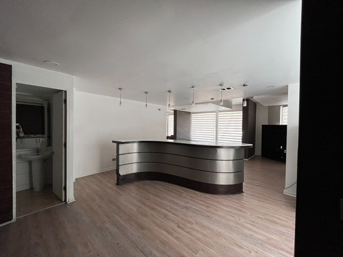 Venta 3d. 2b 2est Y Bod / Argomedo Y Lira