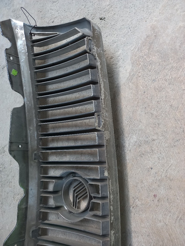 Parrilla Mercury Mountaineer 2002 2003 2004 2005 Original Us Mate (Usado)