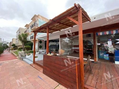 Imagen 2 de 3 de Local Comercial En La Peninsula En Alquiler - Punta Del Este Peninsula