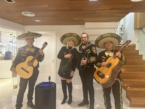 Mariachi Del Oeste Oficial 