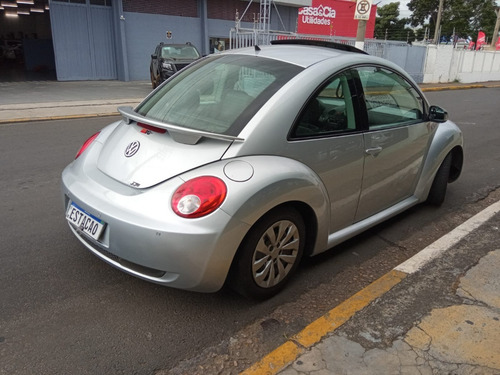 Imagem 3 de 4 de New Beetle