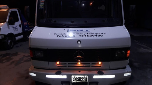 Mercedes Benz 710 Plus Auxilio Mecanico Remolque
