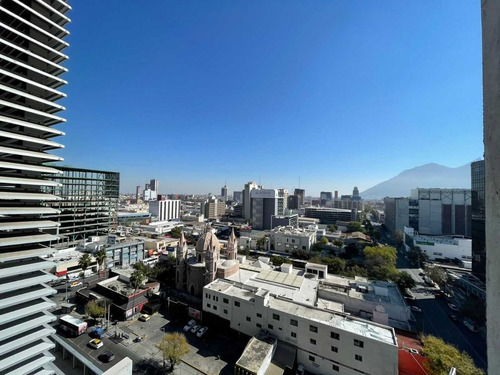 Imagen 3 de 14 de Departamento En Venta En Centro En Monterrey