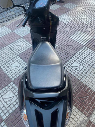 Imagen 5 de 8 de Honda Elite 125 Año 2010 Scooter
