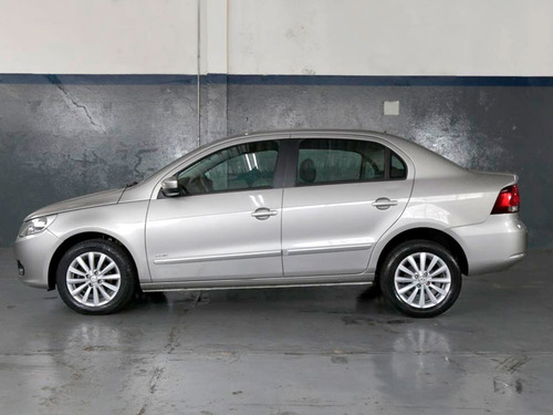 Volkswagen Voyage 1.0 Mi 8v Flex 4p Manual