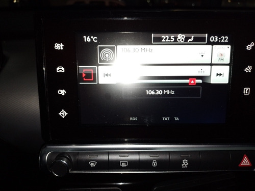 Imagen 9 de 24 de Citroën C4 Cactus 2017 1.2 Puretech 110 At6 S&s Shine