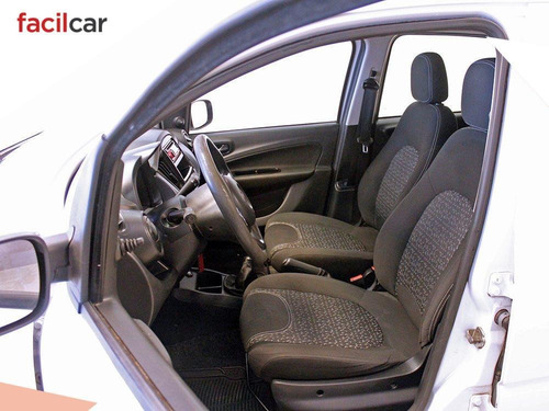 Imagen 15 de 21 de Fiat Uno Attractive 1.4 2017 Excelente!!