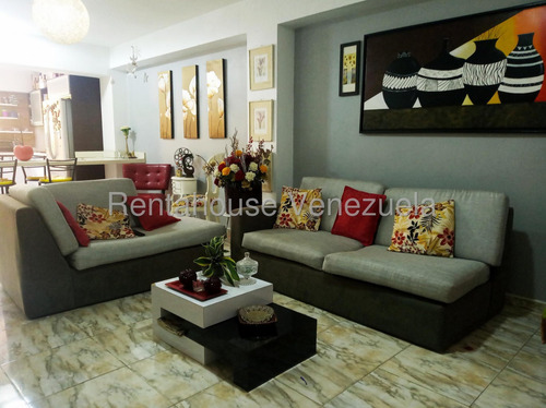 Dennymar, Vende Sensacional Local Comercial En San Felipe Posee 136m2 Con Cocina Equipada Bellos Espacios Con Todos Los Servicios Basicos B5a23039