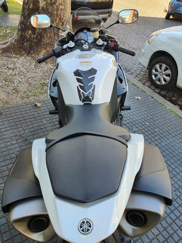 Imagen 12 de 14 de Yamaha Yzf R1 Crossplane Unica Por Su Estado!!!!!