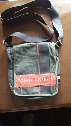 Morral Tommy Hilfiger Usado Buen Estado! 