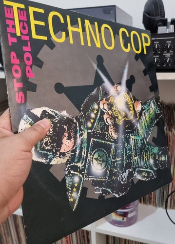 Techno Cop - Stop The Police 