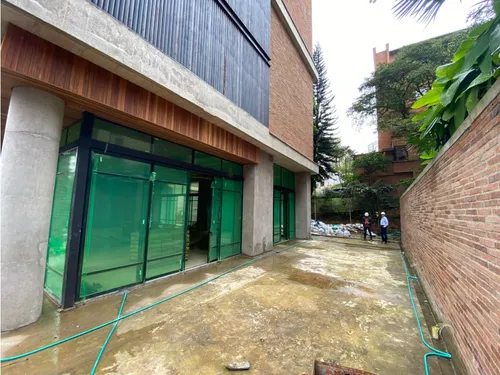 Exclusivo Local Para Estrenar En Las Lomas, El Poblado