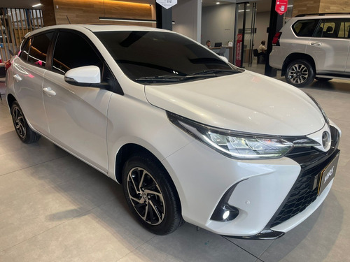 Imagen 6 de 15 de Toyota Yaris Sport At Hb