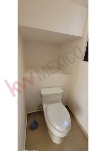 Hermosa Casa Moderna En Condominio Conkal