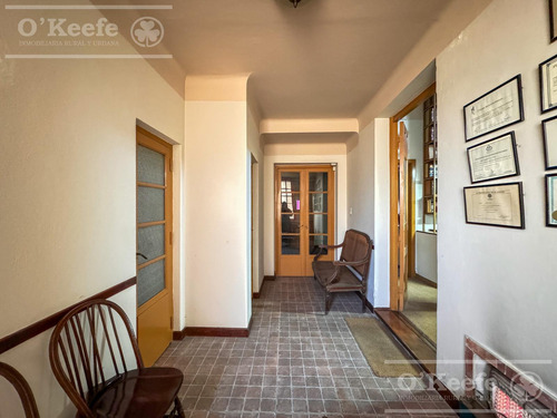Casa En Venta - Bernal Centro