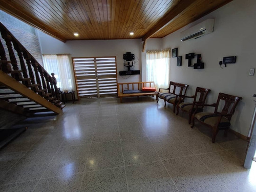 Imagen 10 de 11 de Townhouse En El Piñal Maracay 04243050970