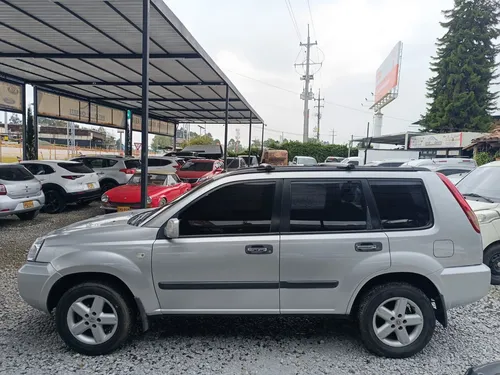 Nissan Xtrail 2.5 S Basica