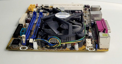 Imagem 5 de 7 de Placa Mãe Ddr3 775 Pcware Pegatron Ipm41-d3 C/ Pentium E5700
