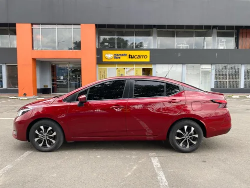 Nissan Versa 1.6 Advance At