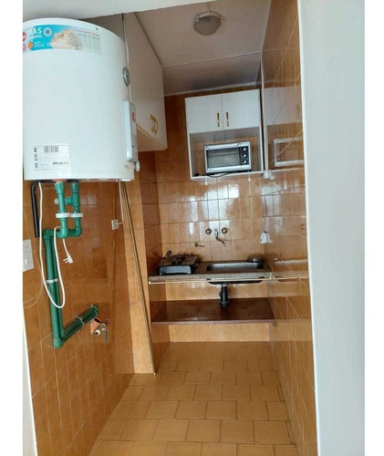 Imagen 10 de 13 de Monoambiente En Venta Sobre Santa Rosa Y Neuquen, Alberdi.