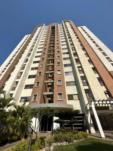 Annic Coronado Remax Vende Impecable Apartamento En Los Mangos. Planta Eléctrica 100% Y Pozo Ref. 219418