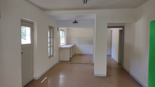 Imagen 8 de 29 de Importante Propiedad Céntrica En Bariloche , Ideal Inversores. Atención Empresas Constructoras, Predio Apto Para Importante Desarrollo Inmobiliario! Apto Destino Turístico, Hostel U Hostería.