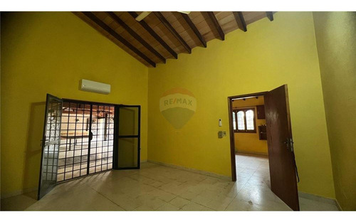 Casa - Alquiler - Paraguay Central San Lorenzo