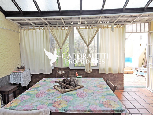 Imagen 17 de 30 de Casa En Venta 4 Ambientes Con Cochera Pileta Parque Banfield